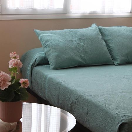 Apartamentos Torre Del Mar Dış mekan fotoğraf