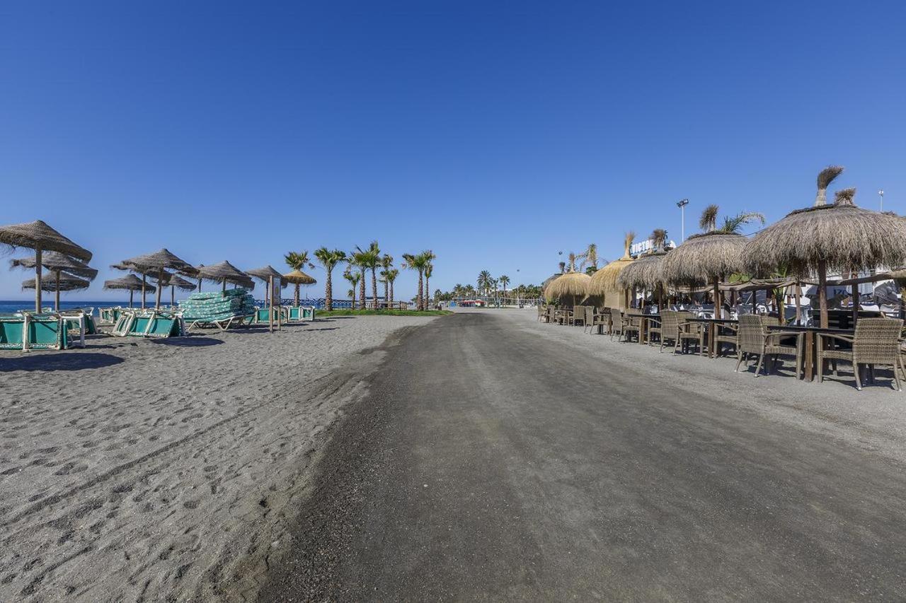 Apartamentos Torre Del Mar Dış mekan fotoğraf